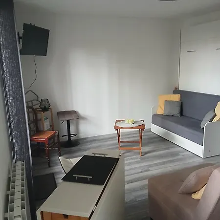 Cosy Avec Jardinet