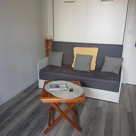 Apartment Cosy Avec Jardinet *