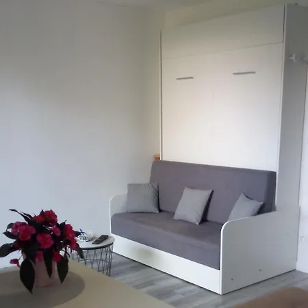 Cosy Avec Jardinet * Varaville